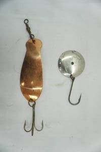 lot 379 image: Vintage Spoon Lures 2ct