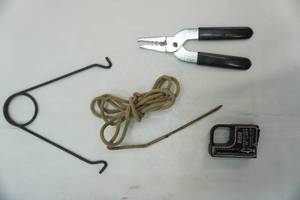 lot 413 image: Vintage Fishing Lot