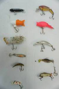 lot 431 image: Vintage Fishing Lure Lot 11ct