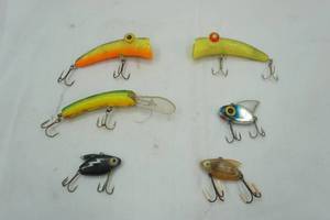 lot 434 image: Vintage Fishing Lure Lot 6ct
