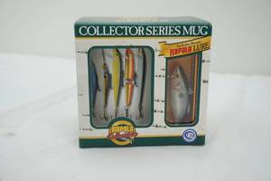 lot 461 image: Rapala Mug and lure set