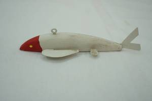 lot 485 image: Vintage Ice spearing decoy