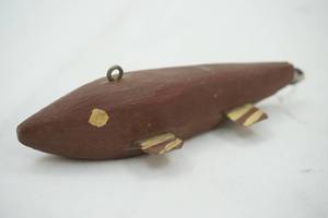 lot 490 image: Vintage Ice spearing decoy