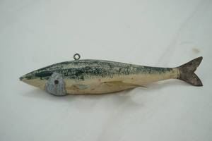 lot 497 image: Vintage Ice spearing decoy