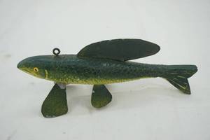 lot 514 image: Vintage Ice spearing decoy