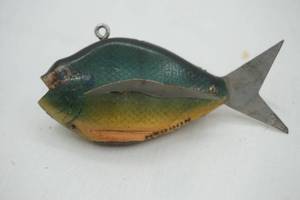 lot 518 image: Vintage Fishing Lure Heddon Pumpkinseed