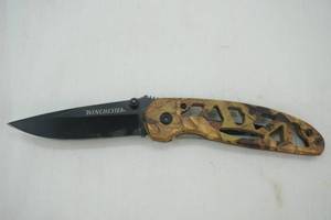 lot 539 image: Winchester Folding Knife 3 blade NEW