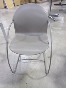 lot 262 image: STEELCASE STACKING CHAIRS