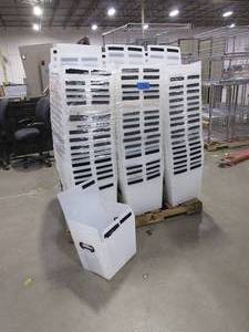 lot 134 image: USED  PLASTIC TOTES