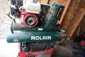 lot 11 image: RotAir Gas Powered Contractors Wheelbarrow Style Air Compressor