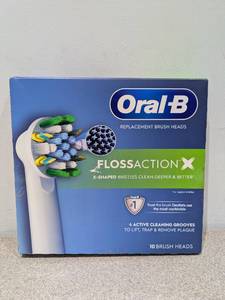 lot 6 image: NEW 10PK. ORAL-B FLOSS ACTION REPLACEMENT BRUSH HEADS