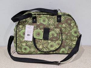 lot 44 image: BRAND NEW BABY SAC SIGNATURE DIAPER BAG