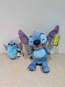 lot 52 image: 2 NEW DISNEY HUG MEES DOLLS