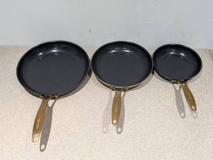 lot 65 image: GREEN PAN 3PC. SKILLET SET