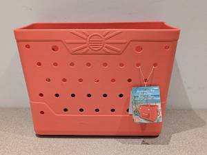 lot 91 image: BRAND NEW BEACHCOMBER BAG
