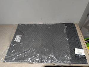 lot 105 image: 2 NEW MAINSTAYS 24x 36 DOORMATS