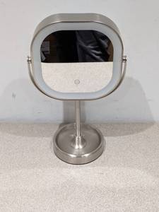 lot 122 image: CONAIR HALO VANITY MIRROR