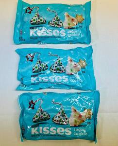 lot 34 image: 3x 9oz Hersheys Kissess-Sugar Cookie