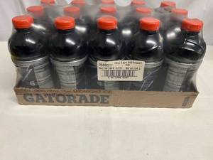 lot 302 image: 15x 28oz Gatorade Midnight Ice