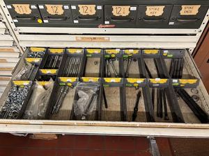 lot 302 image: Small Parts - Axles