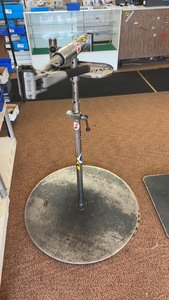lot 101 image: Park Tool Bicycle Repair Stand with Round Base
