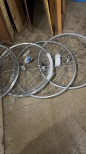 lot 125 image: Set of 3 Bicycle Wheels with Tires