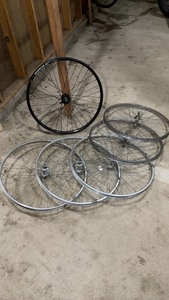 lot 130 image: Set of 5 Bicycle Wheels 26
