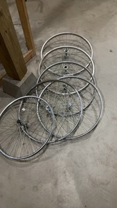 lot 133 image: Set of 5 Used Bicycle Wheels