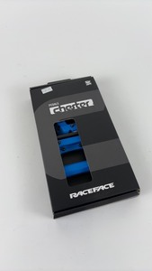 lot 475 image: Race Face Chester Blue Pedals