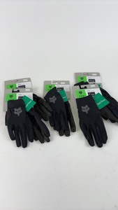 lot 524 image: Set of 6 Pairs Fox Racing Flexair Gloves in Assorted Sizes