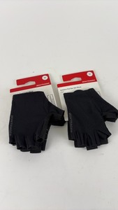 lot 528 image: Pair of Bontrager Cycling Gloves - Velocis Dual Foam & Solstice Gel, Size M