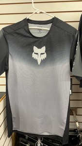 lot 582 image: Fox Flexair S Short-Sleeve T-Shirt - NEW