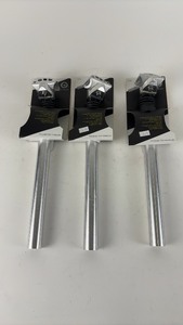 lot 622 image: Set of 3 Adjustable Suspension Posts