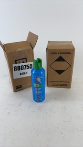 lot 700 image: Set of 8 White Lightning Epic Ride Bicycle Chain Lubricants - 4oz