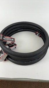 lot 158 image: Set of 4 Kenda Small Block Eight Bicycle Tires 26 x 1.95 Wire Bead