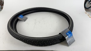 lot 185 image: Set of 2 Schwalbe Winter Bike Tires 700x35C K-Guard