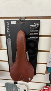 lot 249 image: Origin8 Pro Uno-S Saddle with Gel Foam Material