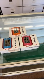 lot 279 image: Set of 3 Cat Eye Padrone Wireless Cycling Computers