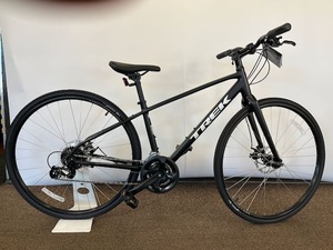 lot 24 image: Trek FX 1 Disc Hybrid Bike Small - NEW - $699 MSRP