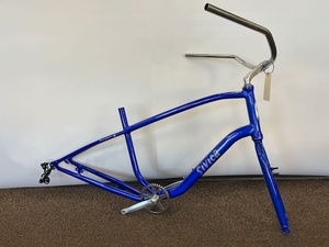 lot 63 image: Blue Bicycle Frame with Handlebars and Crankset