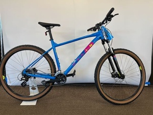 lot 19 image: Marin Bobcat Trail 3 Mountain Bike Extra Large Frame with 29 Wheels Extra Large - NEW - $699 MSRP