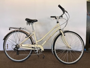 lot 46 image: Used Schwinn Bicycle with Rear Rack