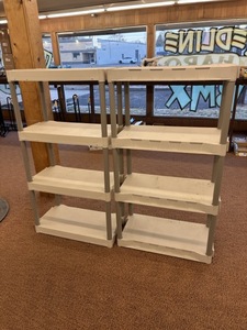 lot 755 image: Two Plastic 4 Tier Shelves
