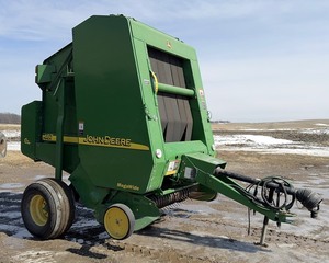 467 John Deere Baler Mega Wide and Cover Edge Monitor