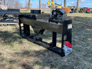 lot 7290 image: Wolverine Skid Steer Pallet Fork Frame (PFF1-13-45W)