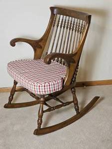 lot 43 image: Stick & ball Colonial Rocking Chair with Beautiful Eagle Feather Details