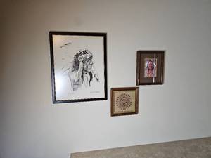 lot 415 image: Native American Wall Dcor