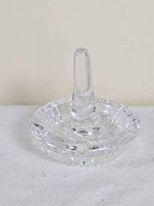 lot 261 image: Waterford Crystal Ring Holder