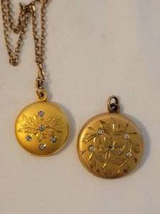 lot 138 image: Elegant Victorian Locket Pendants