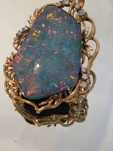 lot 100 image: Stunning 14K Gold Fire Opal with Diamonds Pendant Brooch
